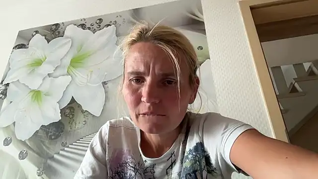 s-te-fan-i – live chatrum