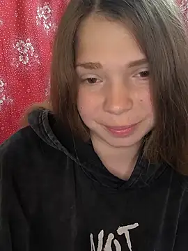 Živá chatovací místnost Zuli_Kiska