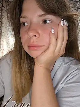 Zuli_Kiska Live Chatraum