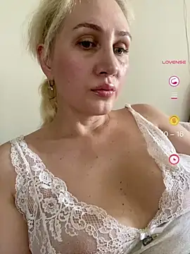 Sala de chat en directo de YourBlondee