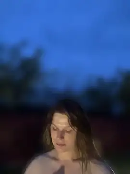 Wet___librarian's Live Chat Room