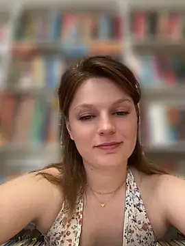 Živá chatovací místnost Wet___librarian