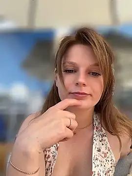 Chatroom en direct de Wet___librarian