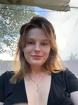 Wet___librarian লাইভ চ্যাট রুম