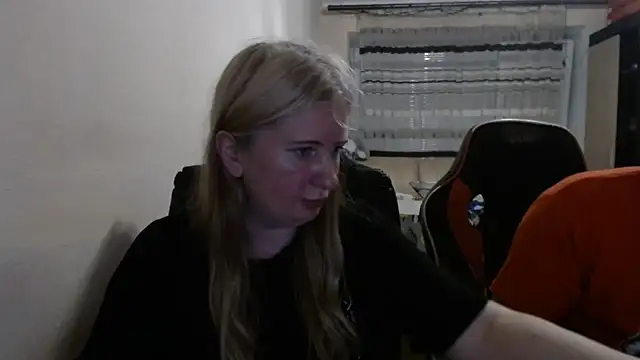 PeterAndJen live-chat rom