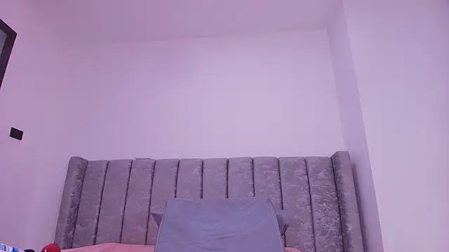 timkerbell_ Adlı Modelin Canlı Sohbet Odası