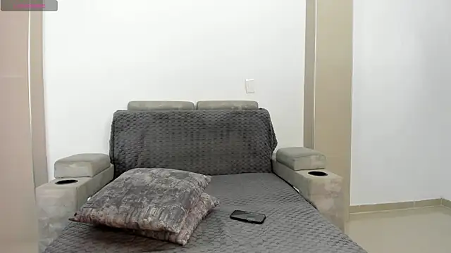 DulceRomance Adlı Modelin Canlı Sohbet Odası