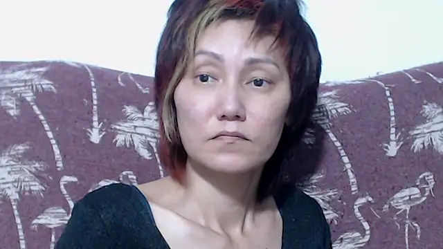 VERYHAPPYWOMANXXX – live chatrum