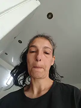 Sposini69's Live Chat Room