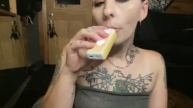 TeenyDoll – Naživo chatovacia miestnosť