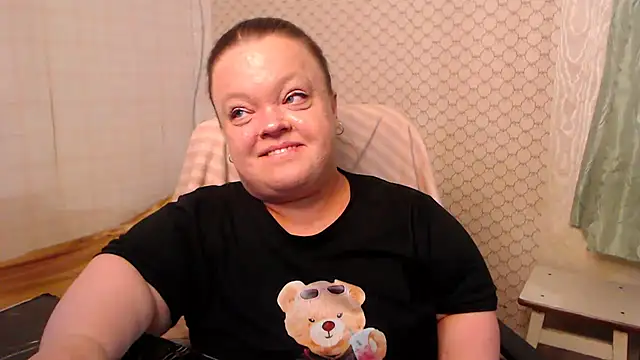 Janiffer_MiMi live-chat rom
