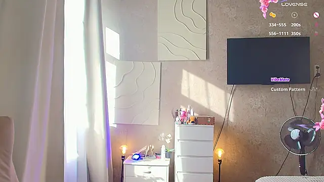 غرفة دردشة Vivian_cutie المباشرة