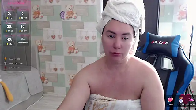 Korolek12's Live Chat Room