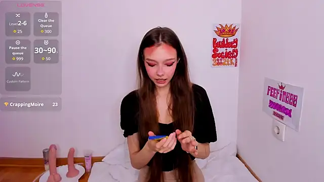 Pokój czatu na żywo – Michelle_Melnss