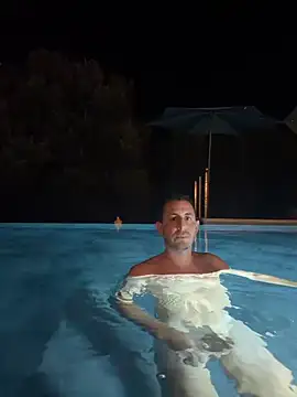 Živá chatovací místnost fun_kooples