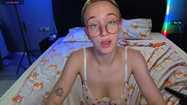 SexyCocobutt Adlı Modelin Canlı Sohbet Odası