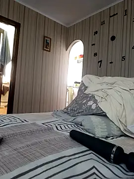 Živá chatovací místnost BustyBlond