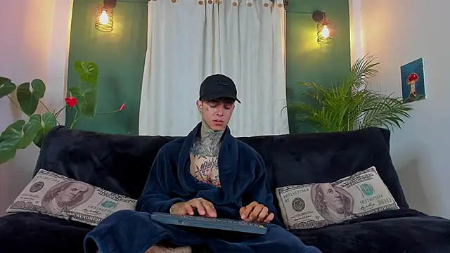Онлайн чат Aron_ford