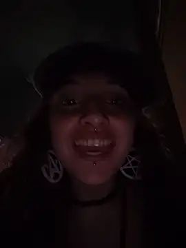 _Laary_Lily Cameră chat live