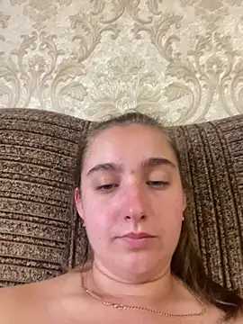 --Lovely--: δωμάτιο απευθείας συνομιλίας