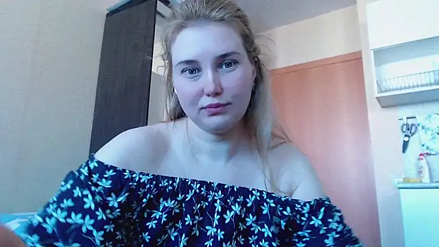 ห้องแชทสดของ mmmPinUpGirl