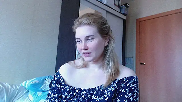 mmmPinUpGirl's Live Chat Room
