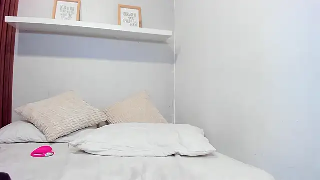 Sala de chat en directo de LANA-JONNES