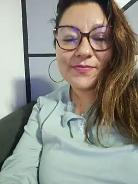 sakotodika's Live Chat Room