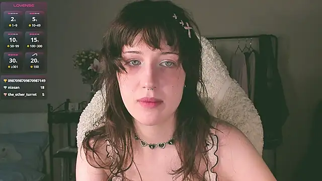 sheeny_shy's Live Chat Room