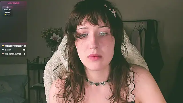 sheeny_shyn Live chat-huone