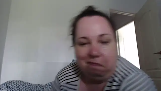 חדר צ'אט בשידור חי של WendyRhoades