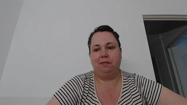 חדר צ'אט בשידור חי של WendyRhoades