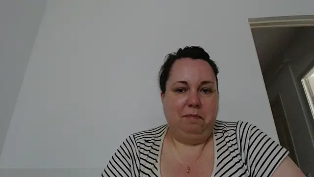 WendyRhoadesn Live chat-huone