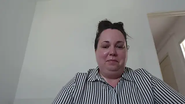 WendyRhoades live-chat rom