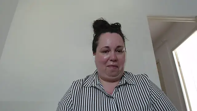 חדר צ'אט בשידור חי של WendyRhoades