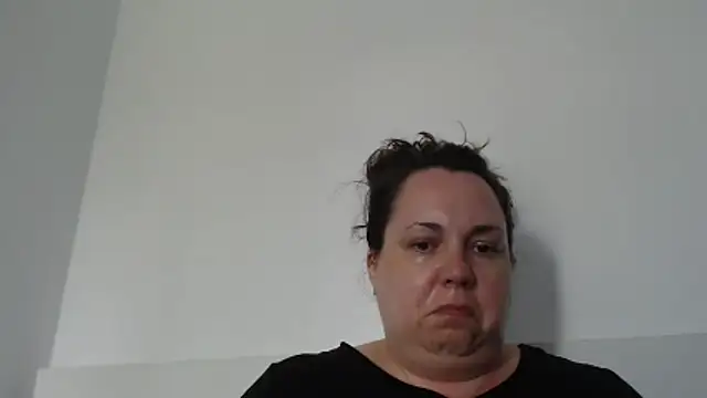 חדר צ'אט בשידור חי של WendyRhoades