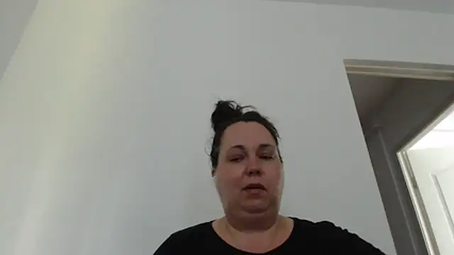Chat soba uživo modela WendyRhoades