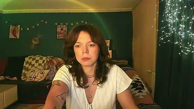 ClancyMorissey's Live Chat Room