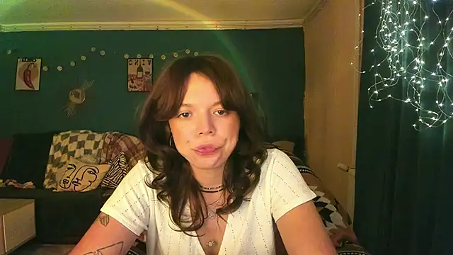חדר צ'אט בשידור חי של ClancyMorissey