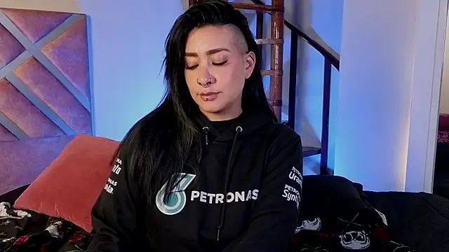 غرفة دردشة _kelly_hous36 المباشرة