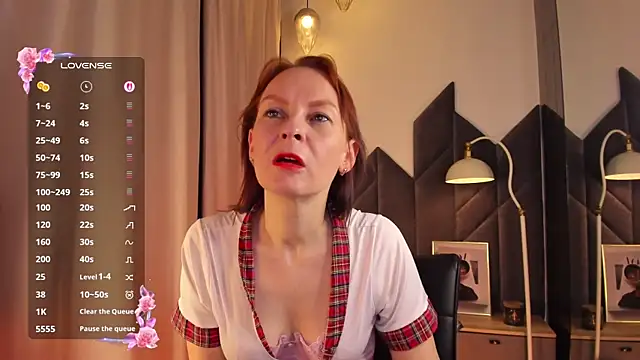 NikaGentle Adlı Modelin Canlı Sohbet Odası