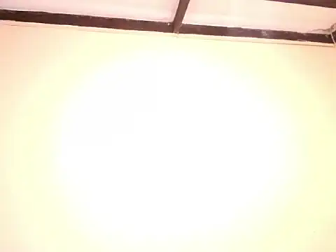 Queen_BootyXXX 실시간 채팅방
