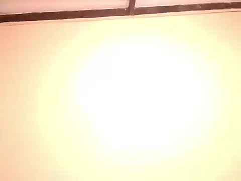 Živá chatovací místnost Queen_BootyXXX