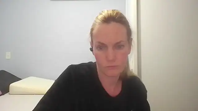 Annylove1 Live chatroom