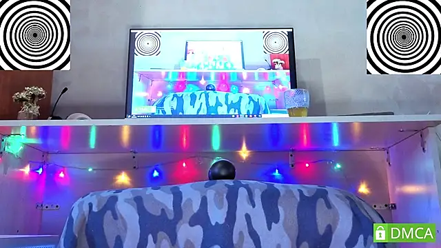 touch_me_bb Adlı Modelin Canlı Sohbet Odası