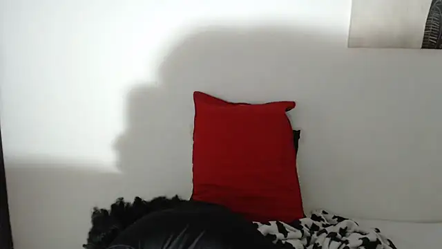 dana-blackn Live chat-huone