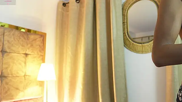 غرفة دردشة Valeriestyle المباشرة