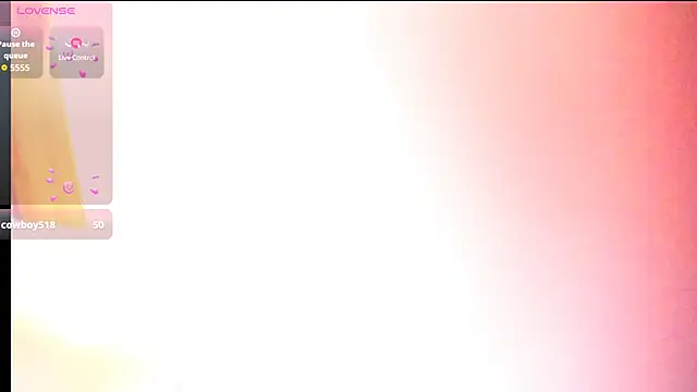 Nayla_Garner's Live Chat Room