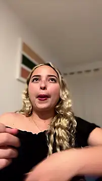 Sala de chat en directo de Irisweet_