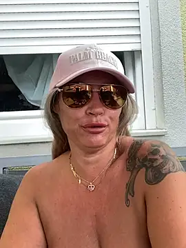 Živá chatovací místnost Sunnylove691